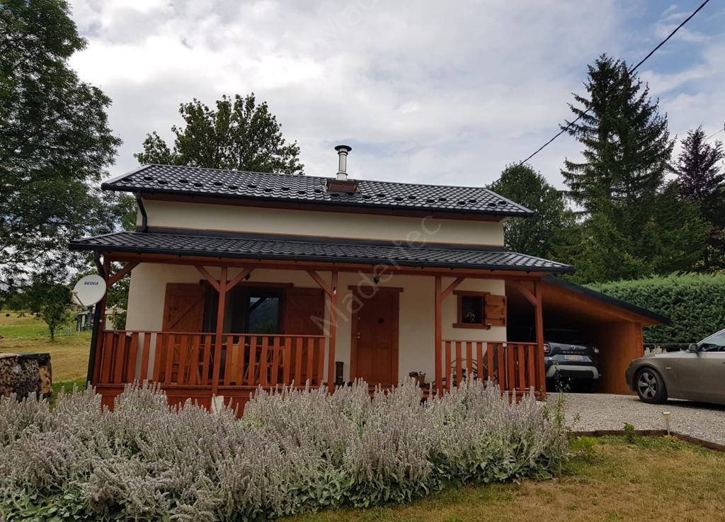 casa de montaña modelo luz